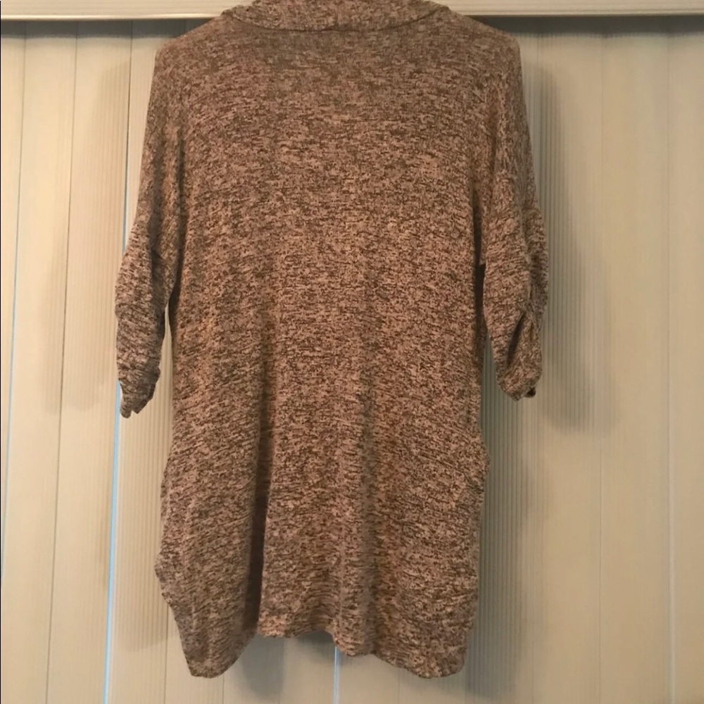 Cardigan - Picture 2 of 3